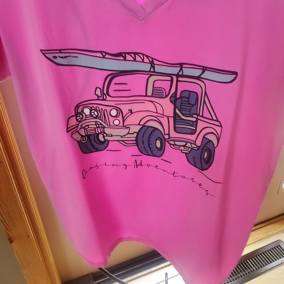 Outdoor Life Vneck Graphic "Chasing Adventures" SS Sz. M Top - Picture 2 of 7